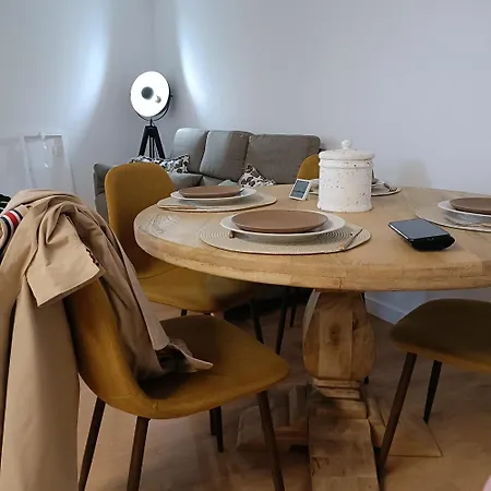 Curota A Apartment