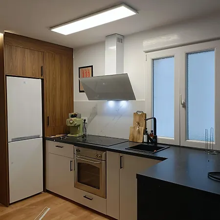 Apartment Curota A
